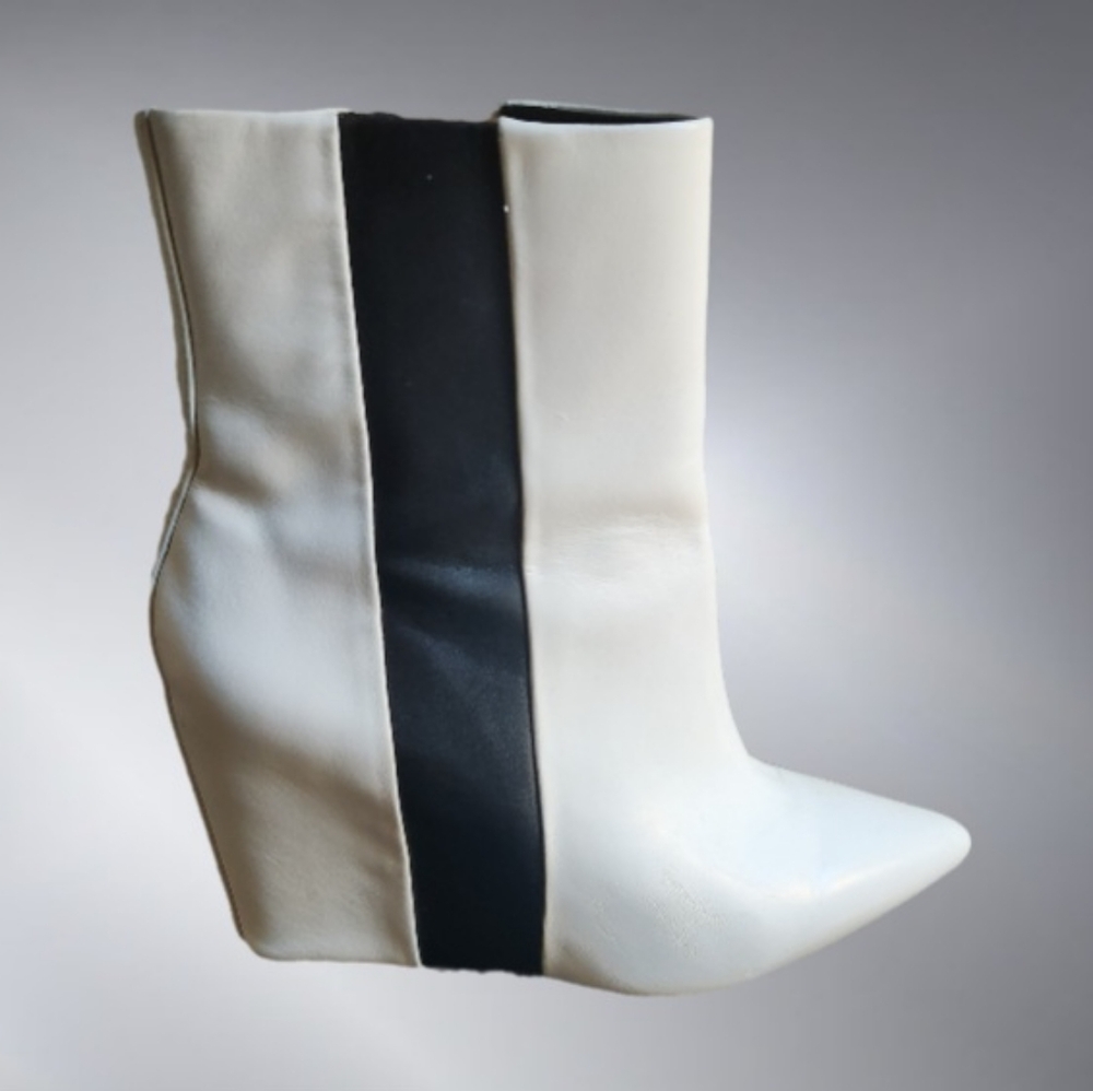 Calvin Klein  white wedge Boots US 6 EU 36